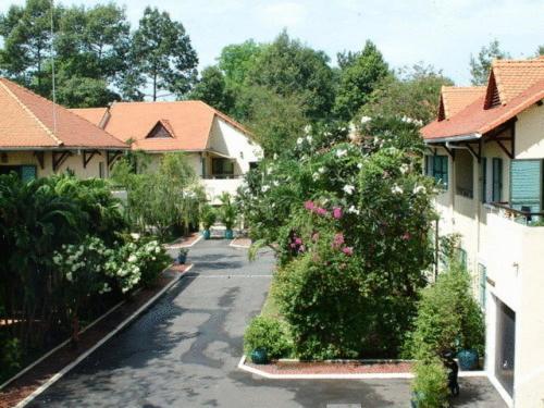 Saigon Village Хошимин Экстерьер фото
